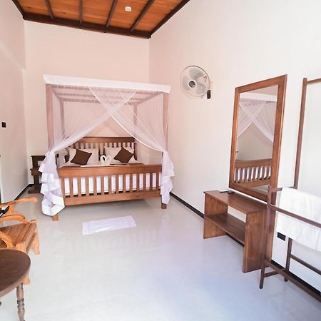 Dream Villa - Тангалле Екстер'єр фото